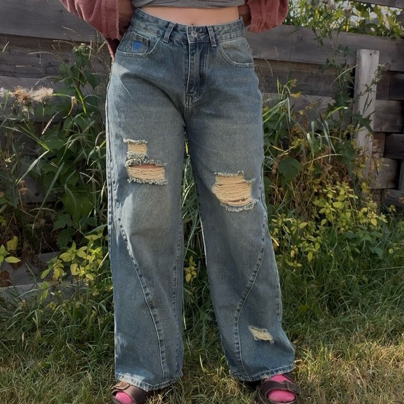 Aelfric Eden Baggy Jeans - Picture 6 of 12